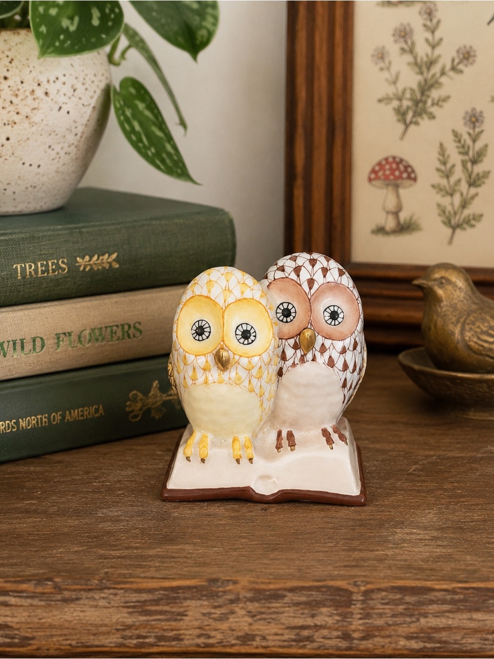 🦉Herend Pair of Owls on Book Hand Painted Porcelain Figurine Hungary